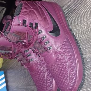 Air Force 1 winter boot